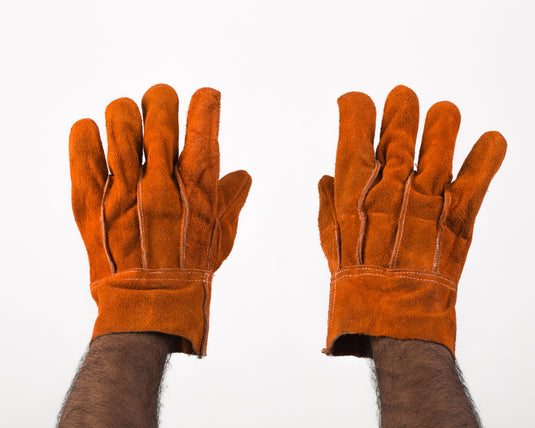 Pair of short bait gloves